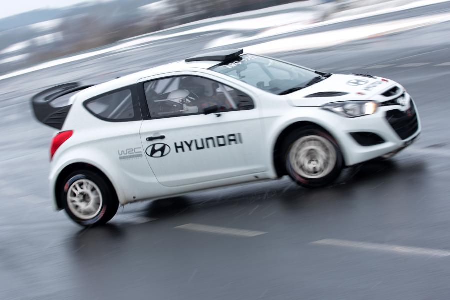  Hyundai i20 WRC 2012 года  (фото 52 из 72)